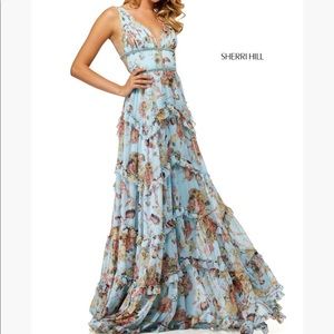 Sherri hill gown